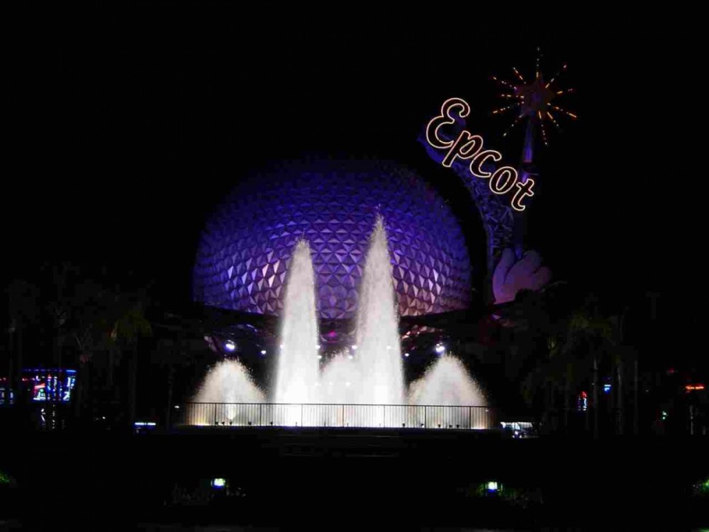 2099430605_epcotatnight2.thumb.jpg.2ec9f03fc9702b5e470f1ab58dac5467.jpg