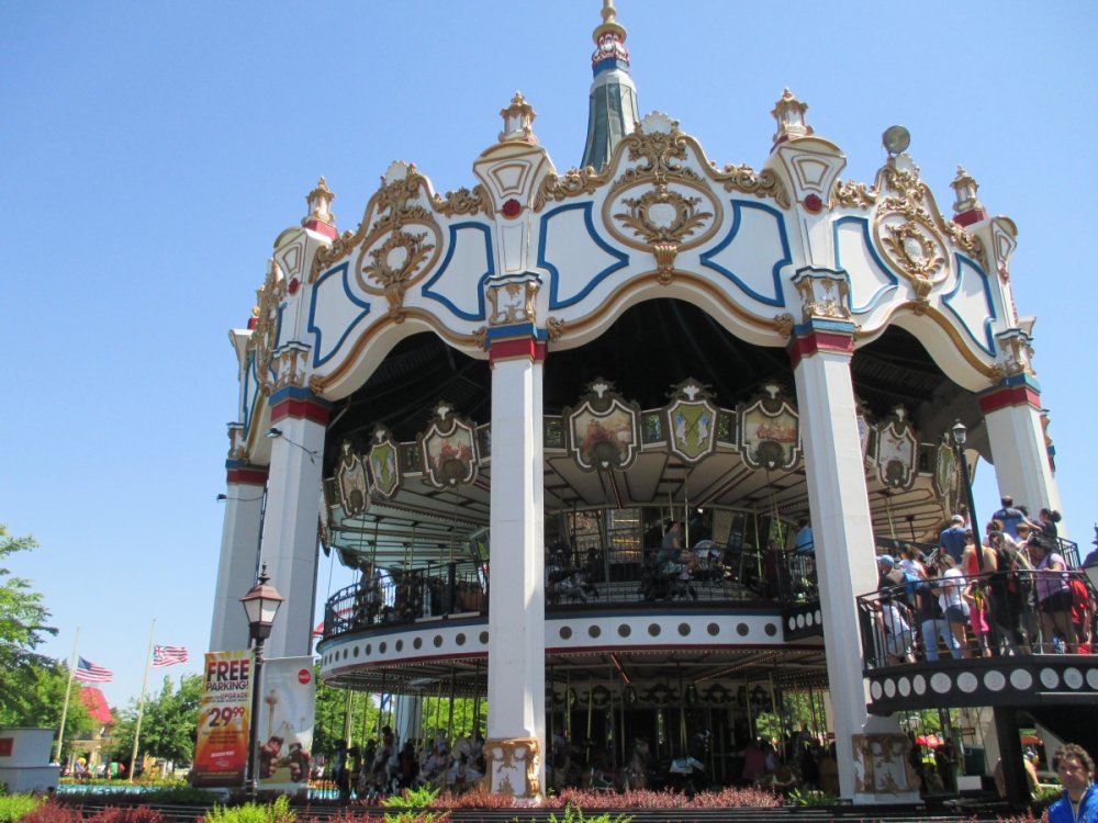 2102536873_ColumbiaCarousel(Close).thumb.JPG.c9bb3ea4f406447c2f7b3e019ac42b4a.JPG