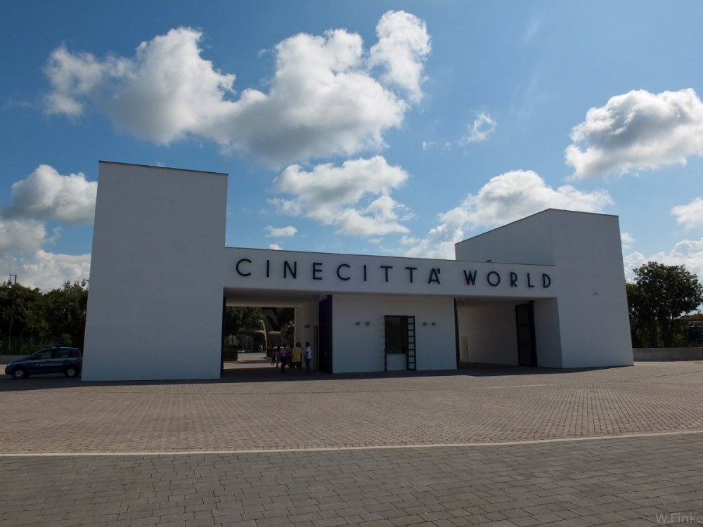 2114935515_CinecittaWorld(1van19).thumb.jpg.30c6677e6805f77b18608faa6386656a.jpg