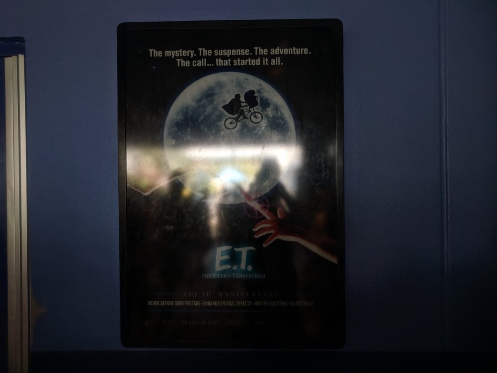 2121691229_E.T.Poster.thumb.jpg.8bef031d5a0e0c7ff7d01ebc5b7e8095.jpg