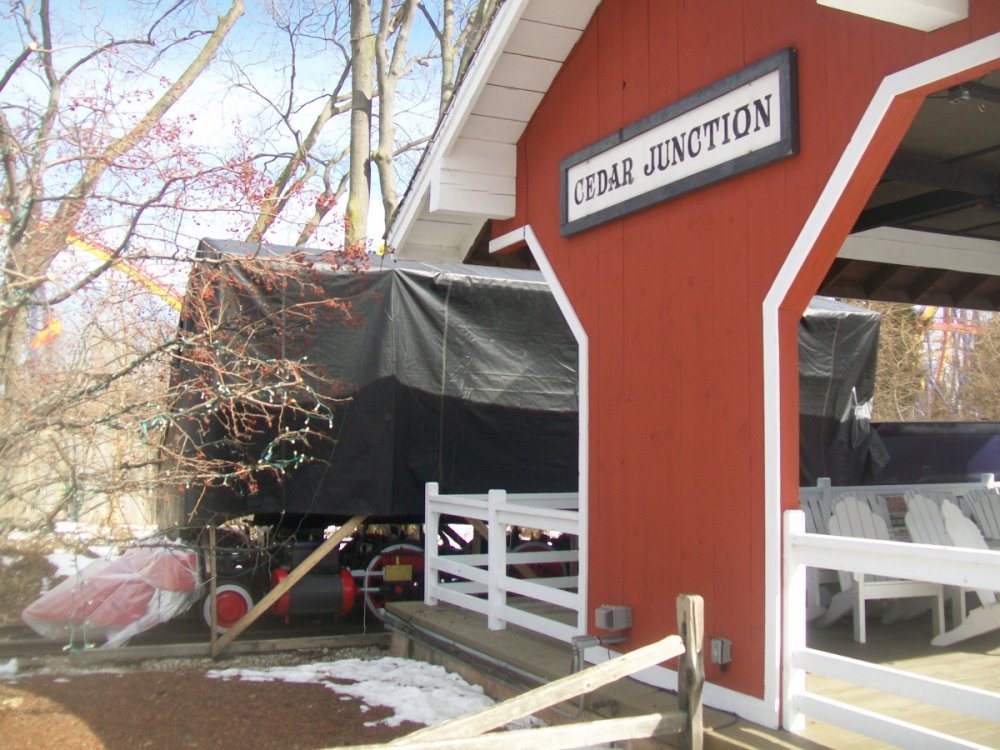 2122617209_cedarpointwinter2014246.thumb.JPG.8a538f221505d9d826ebbe3e8afcaf3f.JPG