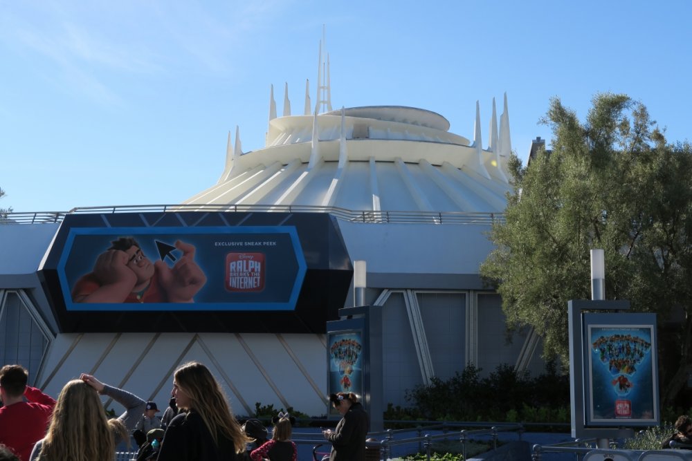 231540565_SpaceMountain(2018).thumb.jpg.f8ad358d91722bac65de33d2ac269820.jpg