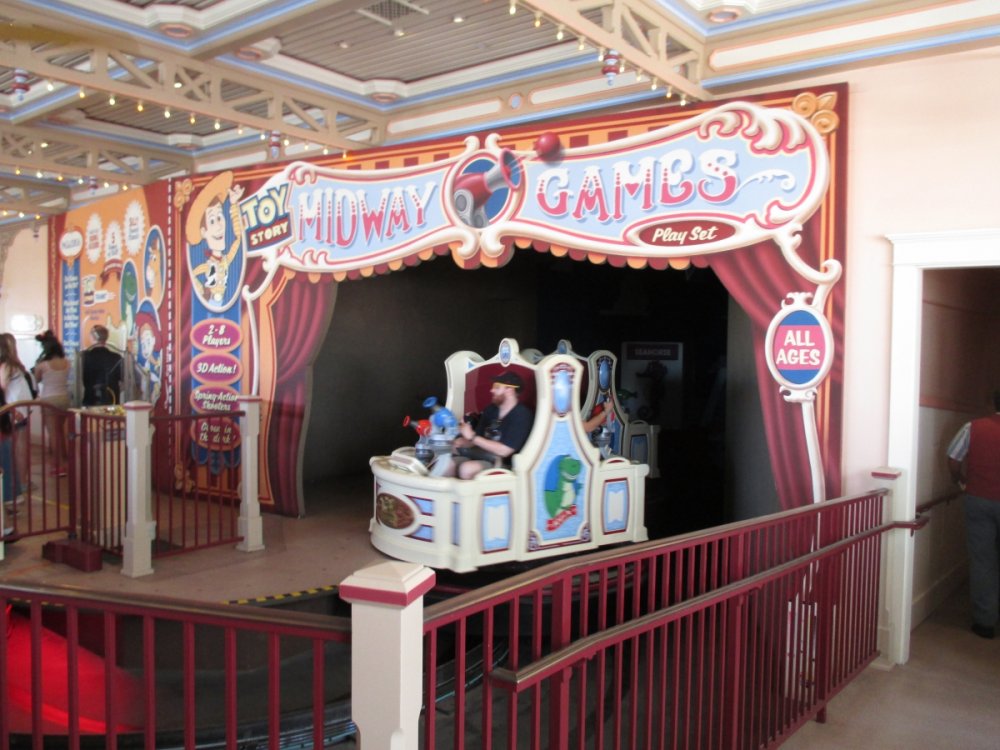 252372232_ToyStoryMidwayMania.thumb.JPG.0ba42e404a3b063af5e0ec6e1b5c07f8.JPG