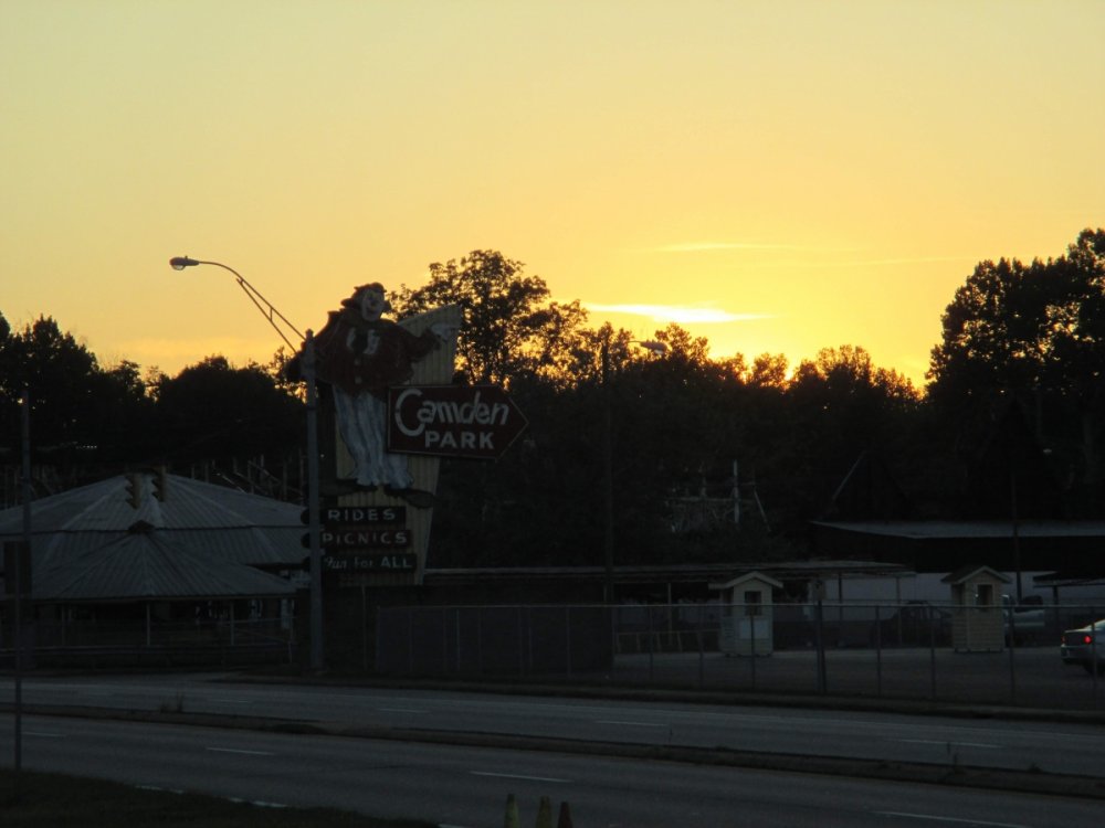 314518153_Sign(Sunset).thumb.jpg.014fa2c79e9391a633068e953ff3d2f7.jpg