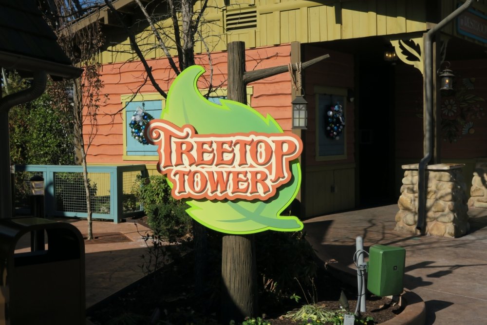 347745521_TreetopTowerSign.thumb.JPG.ee7d15dbe86a85e4a004ce7ee0418f05.JPG
