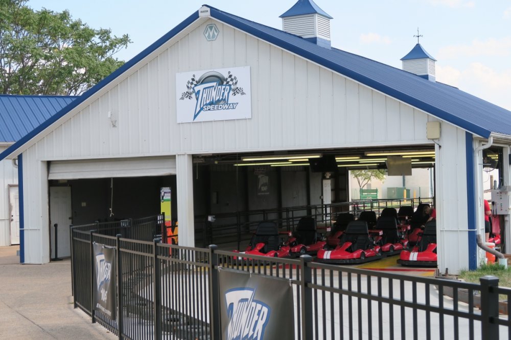 355296931_ThunderSpeedwayStation.thumb.JPG.f9f60ce529c0c05d0ea8a05a62c9eb32.JPG