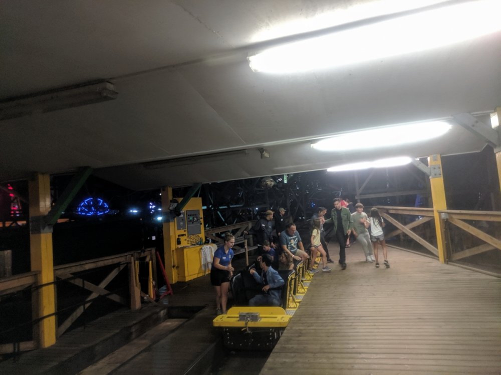 394911530_CoasterTrain.thumb.jpg.223982f433715ee2956bb3b08512db2a.jpg