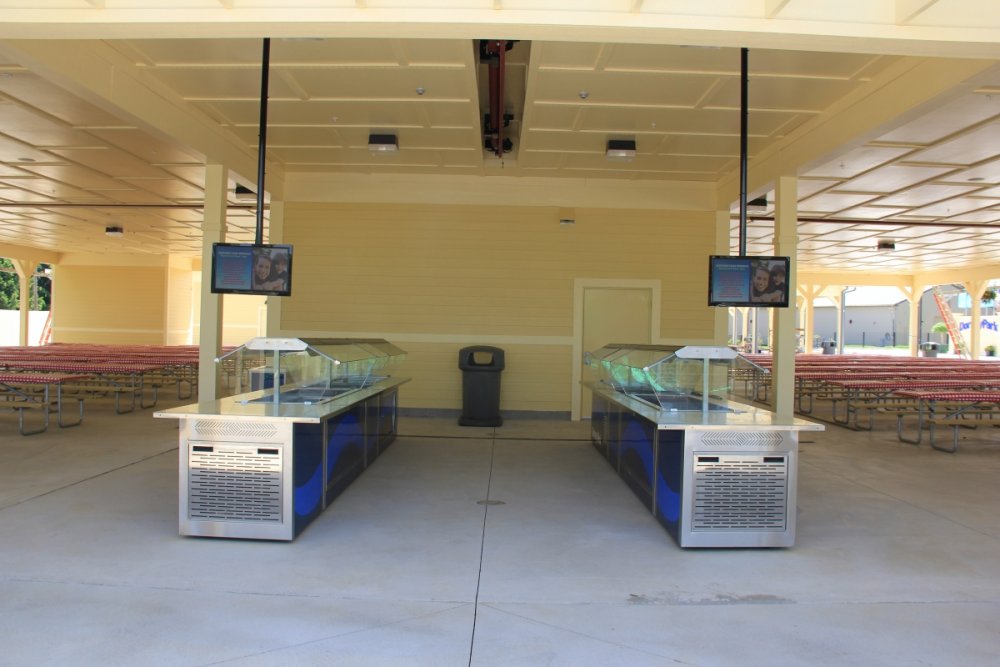 463174065_ParksidePavilion_SelfServingLines.thumb.JPG.bb3aa1564a9e9cf872d82559e6538ca8.JPG