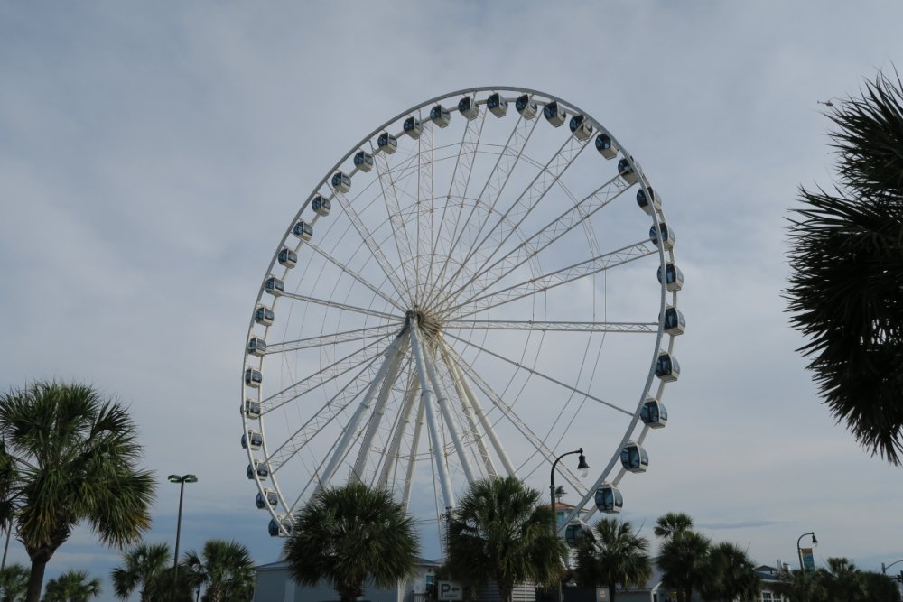 468661034_SkyWheel(Far).thumb.JPG.7134a683c1f778f9824c48f8faa8727f.JPG