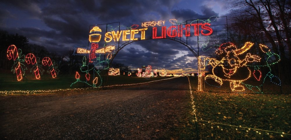 568899740_CH_10.SweetLights.04(1).thumb.jpg.b3ff7520305cce51355b496e6170925b.jpg