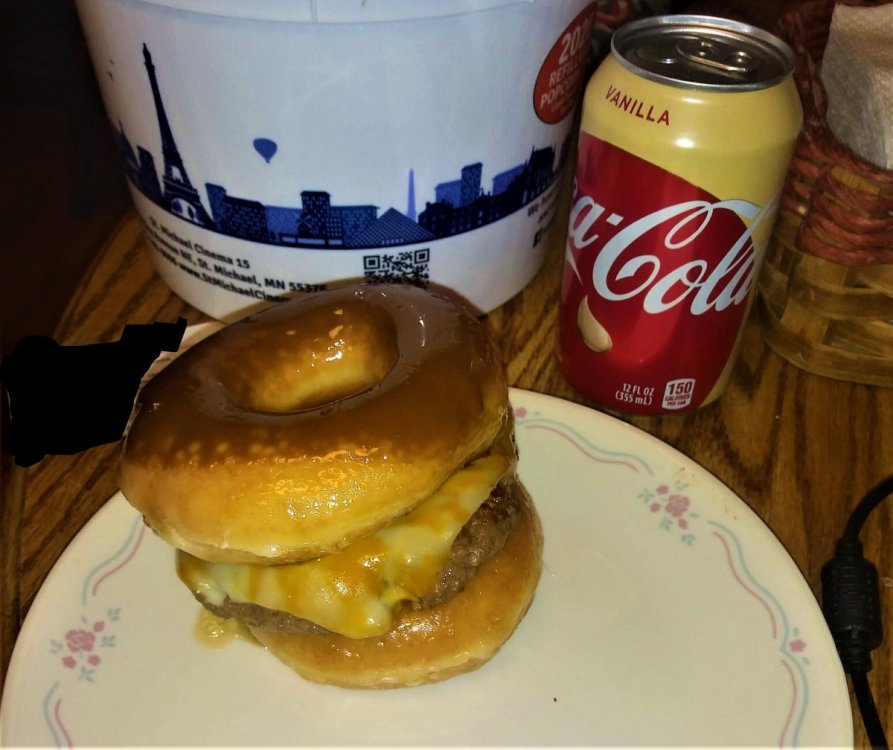 574047907_mapledonutburger.thumb.jpg.61bc65603c26439f665b088dc51b7ceb.jpg