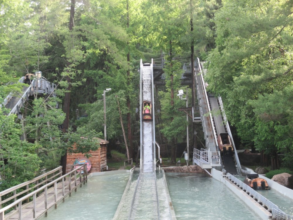 574673365_GiantFlumeDrop(Front).thumb.JPG.a05df8b380ee119d779d54c4391ab239.JPG