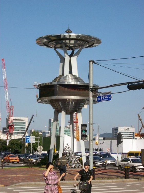 621855454_Asia12-Day11-12-Seoul-DMZ084.thumb.jpg.bf1f0477dbc91391bde35c57f7810fc2.jpg