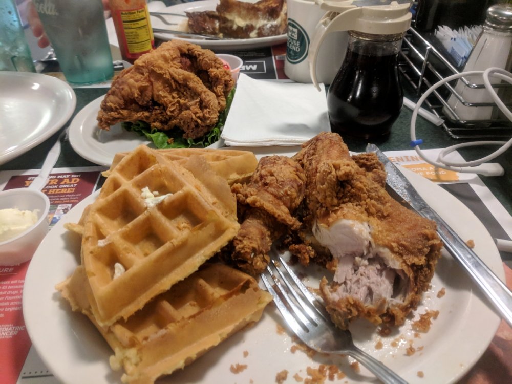 626677052_ChickenandWaffles.thumb.jpg.032a519ac5c7e5d441dce39374c8f10b.jpg