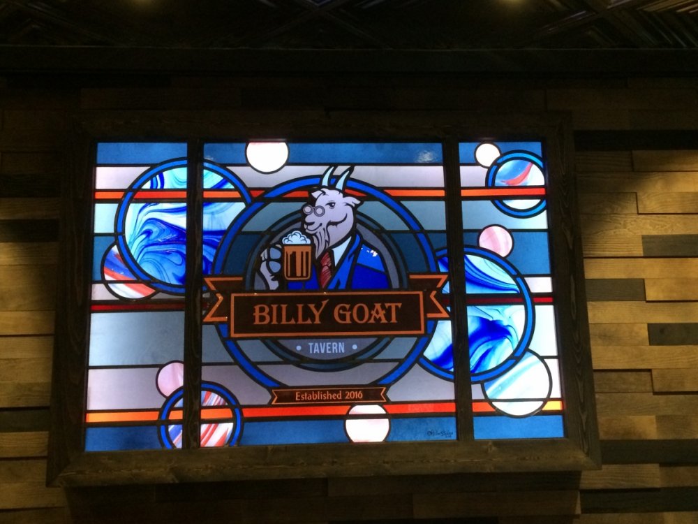 643609395_LocalGoatTavernStainedGlass.thumb.JPG.b4da33fcdc13ea143df4d5ae375f56cb.JPG