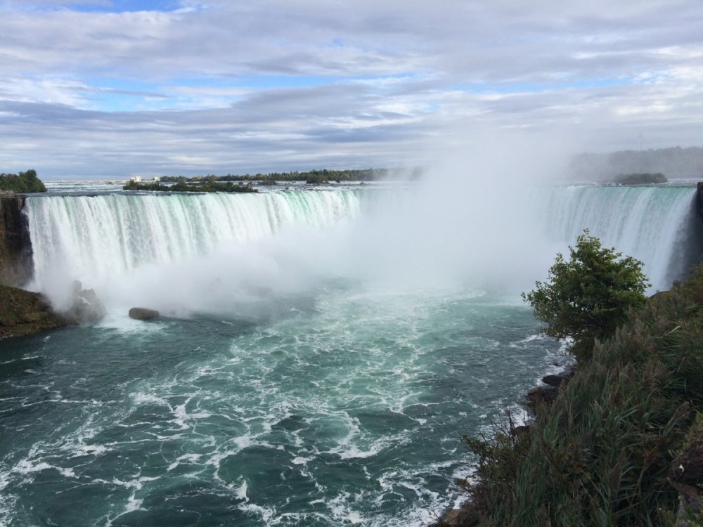 643690558_HorseshoeFalls5.thumb.JPG.86f1e214d41229fca82b20ae457f1cfc.JPG