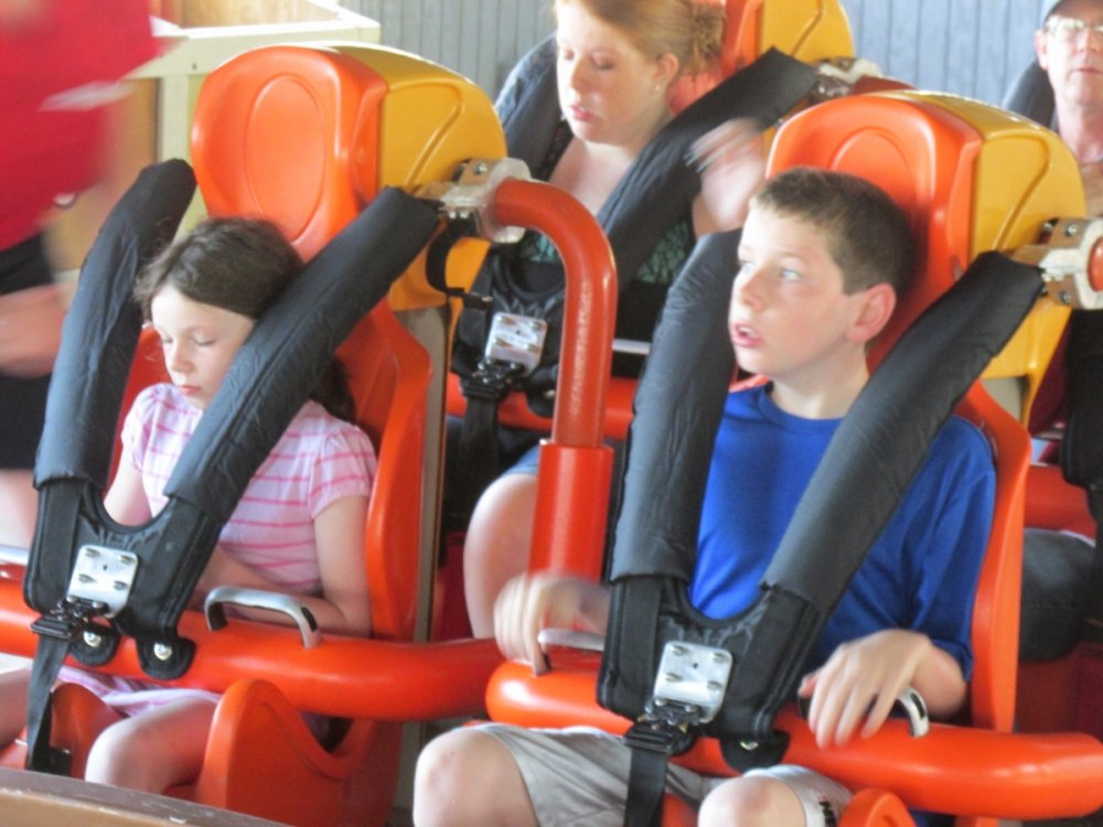 646933998_cedarpoint2015openinddayandrougaroumedia283.thumb.JPG.d4189b3f5518d24140ae2b00477827f7.JPG
