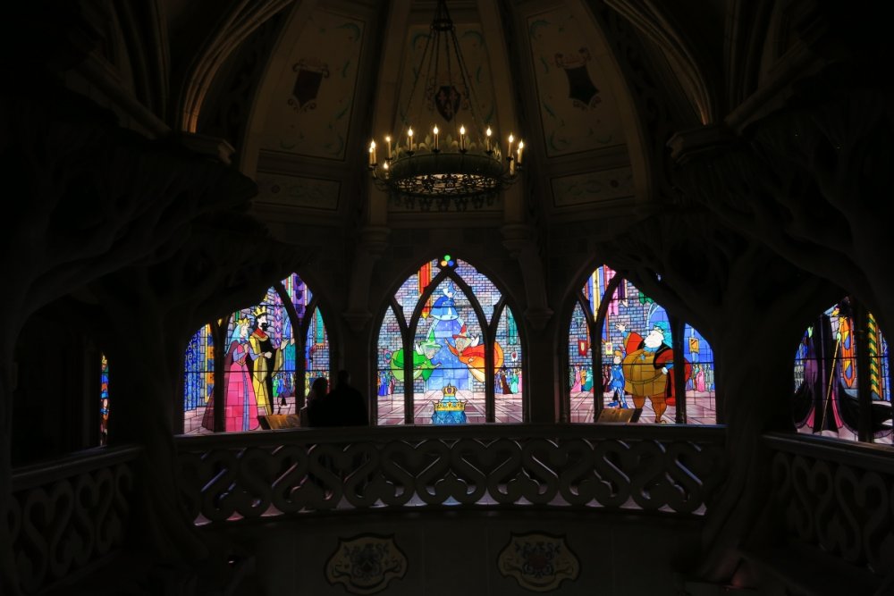 648555487_StainedGlassWindows.thumb.jpg.fc7a1470886f4e07867214bd8a0fc242.jpg