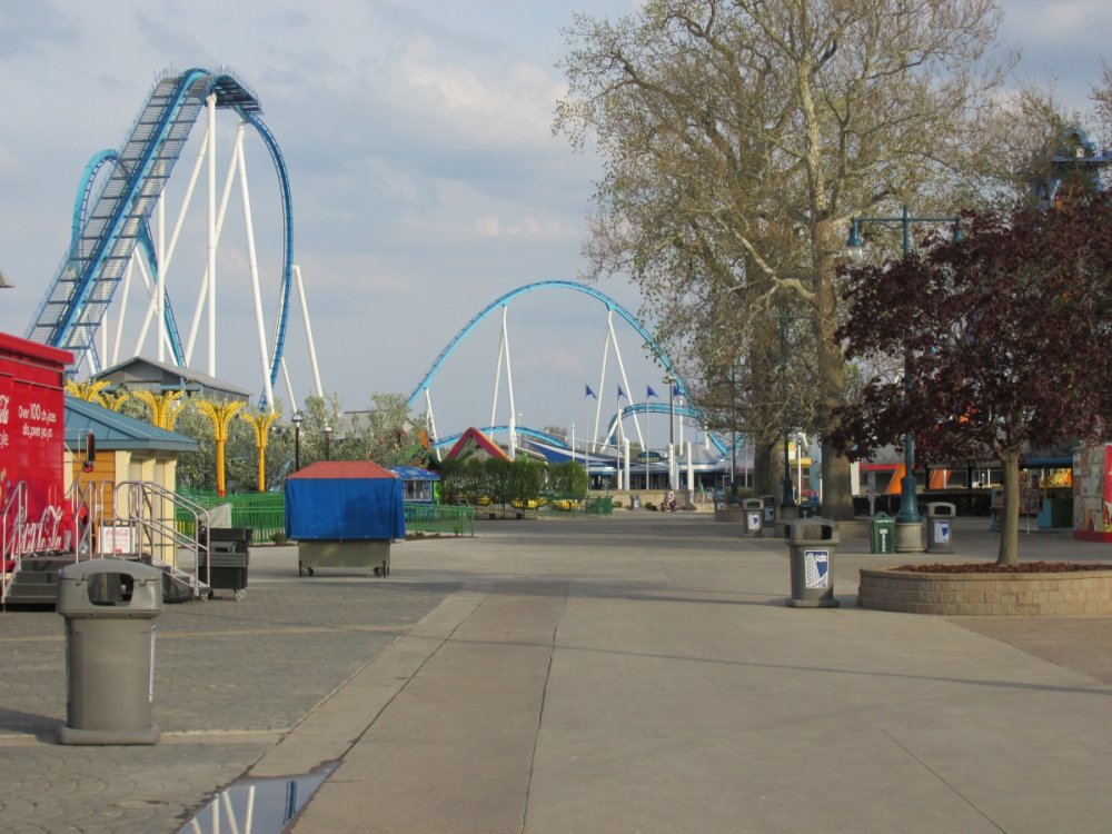 661839499_cedarpoint2015openinddayandrougaroumedia146.thumb.JPG.dd0def904d3ac407b462f23182631d08.JPG
