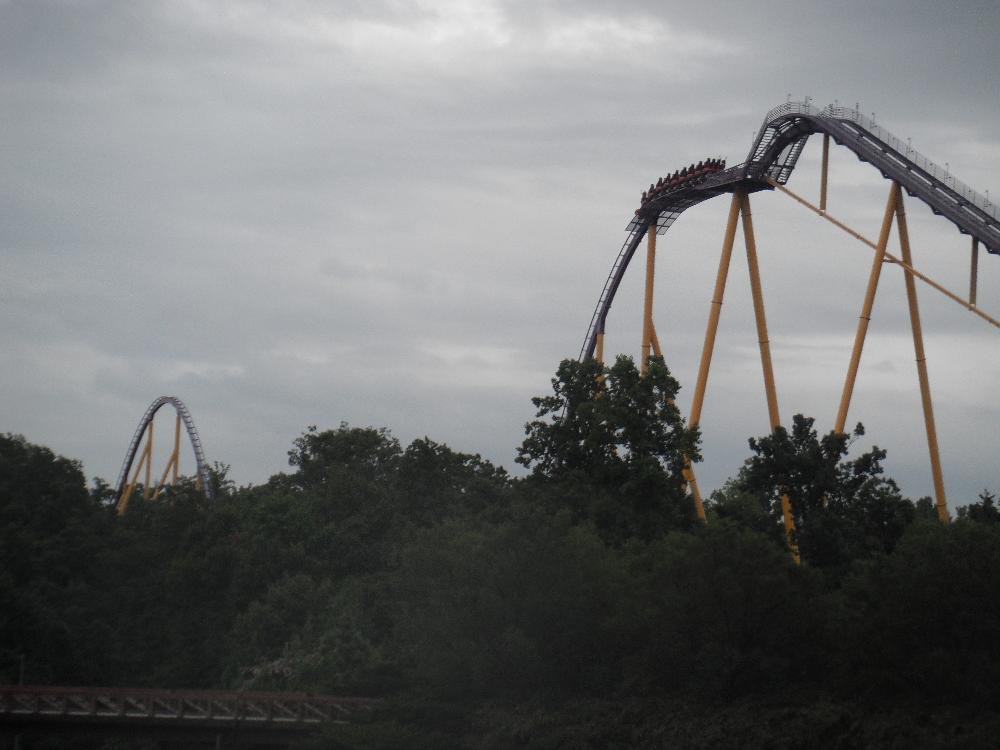 66249843_05coasterrunningrelief.thumb.JPG.f33191b9b7efdd44957c9180a7aba9a0.JPG