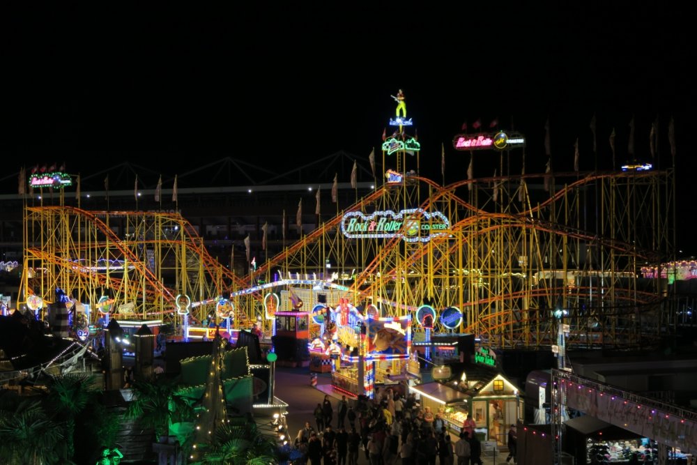 683028486_RockandRollerCoasterAerial.thumb.JPG.7b85c07e4e932222f62d4cd850636f00.JPG