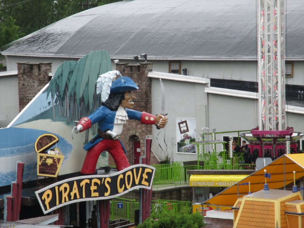 694774386_PiratesCove(Aerial).thumb.JPG.ab397a47c9660f97f4024ecd098c6a8f.JPG