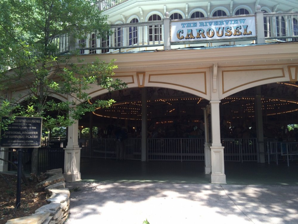 797589179_RiverviewCarousel.thumb.JPG.f49c1337eeddc858c262b15f1f505523.JPG