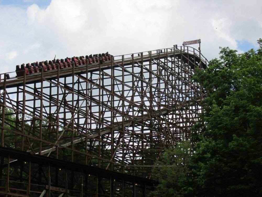 799551552_coasterstock2015301.thumb.JPG.0096bfe34bf1061b1eb9aca7080b5977.JPG