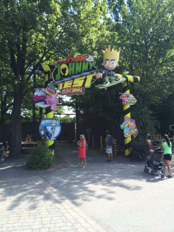 867451125_JohnnyTestAmusementArea.thumb.JPG.0f699b736da984c7542d3f9b320a24ac.JPG