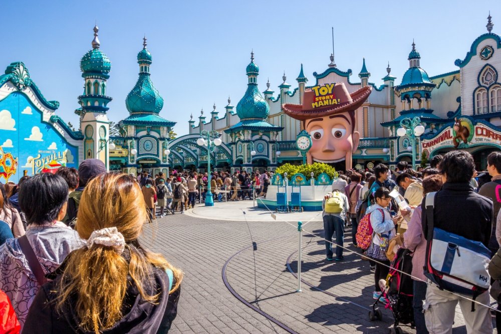 885887098_TokyoDisney25.thumb.jpg.82906ad818c5448a393f8aa88e51f081.jpg