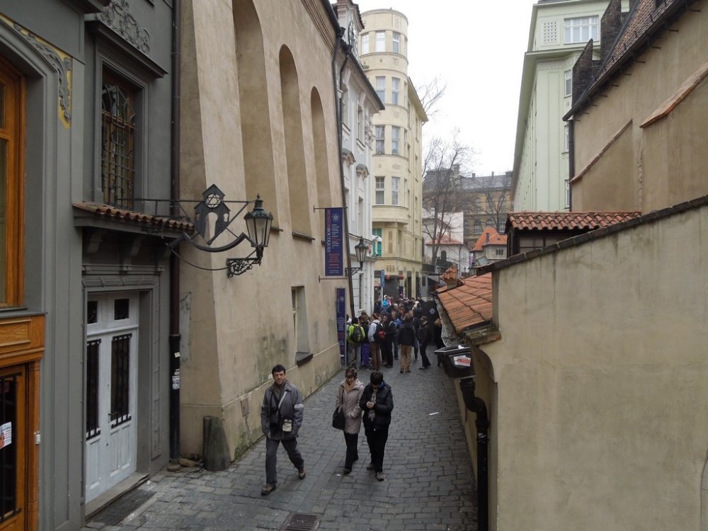 890899117_Prague-April2013(27).thumb.jpg.221b738f9820e6911bcc234637540a98.jpg