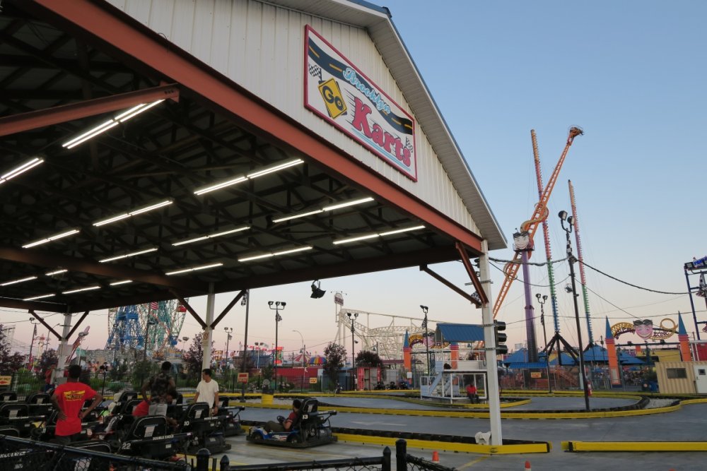 903664805_BrooklynGoKarts.thumb.JPG.0030379b393bc9df5d241f93a9553905.JPG