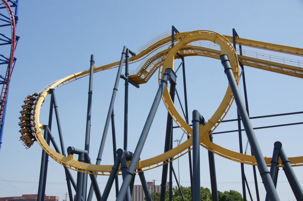908754115_BatmanTheRide6.thumb.JPG.c22c442b910424220c9a50452344753f.JPG