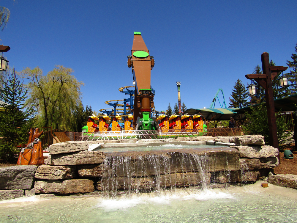 972318093_SoaringTimbersatCanadasWonderland-May15th20171.thumb.png.d340a837bb6e40445e46041440084f24.png