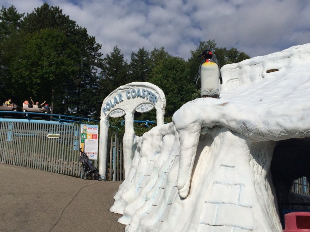 97813698_PolarCoasterEntrance.thumb.JPG.d5cfea98c5e69a0c63c6d14a82615270.JPG