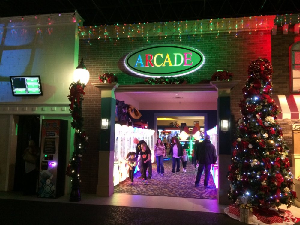 Arcade.thumb.JPG.304d2b3e3e22053fe4dd8e690ed408b6.JPG