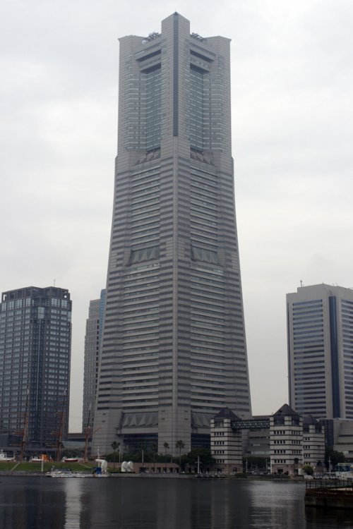 BigTower1.thumb.jpg.4a889e6b0ede17c9cd27a1c5d8f7d8e6.jpg