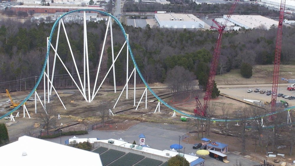 Carowinds.thumb.jpg.7f060cbb968ac46adb045afa200caa29.jpg