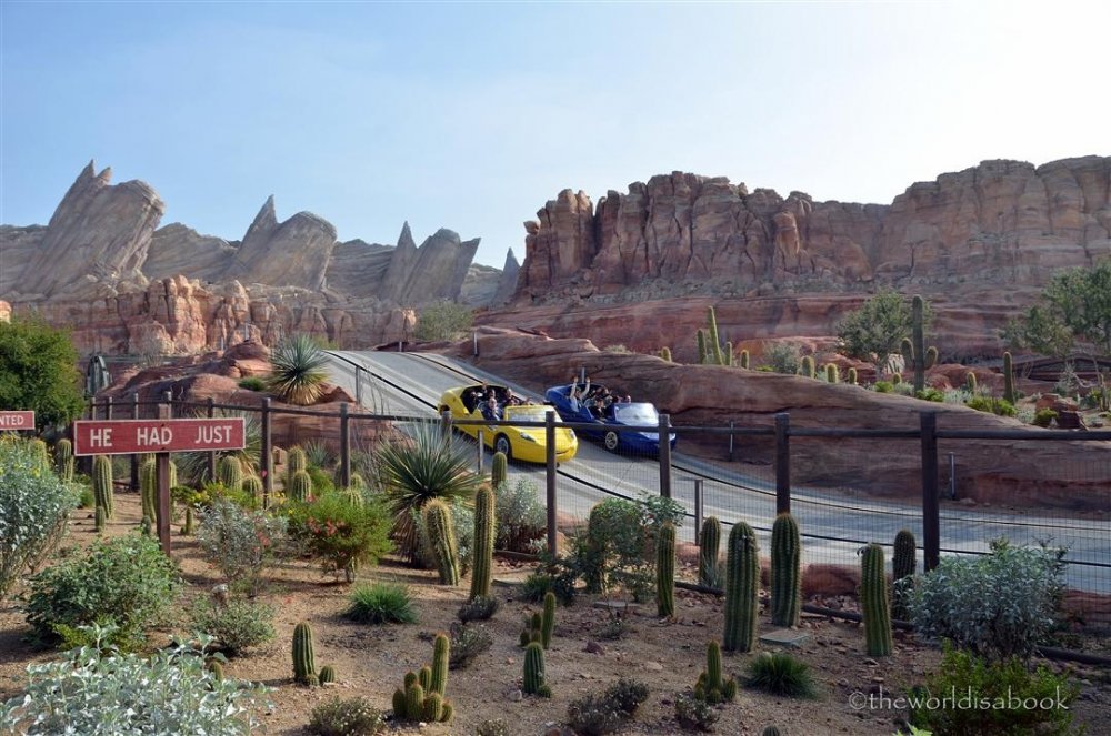 Cars-Land2.thumb.jpg.8b92688ae4b565108349b02eb1b6f361.jpg