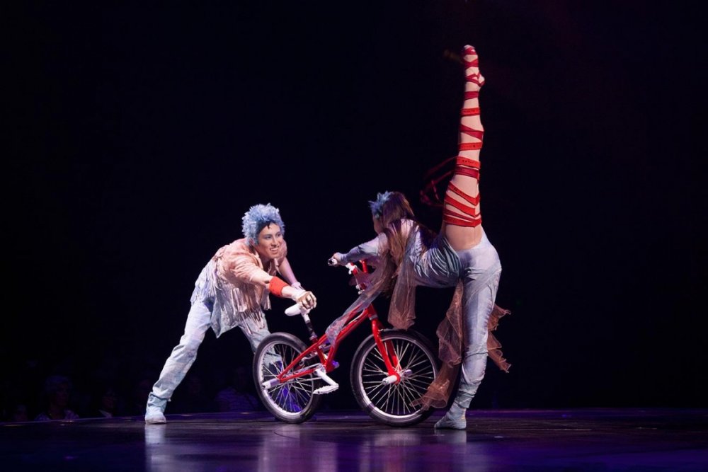 Cirque8.thumb.JPG.3d6a6288d6ba8c061f4382eca75c5831.JPG