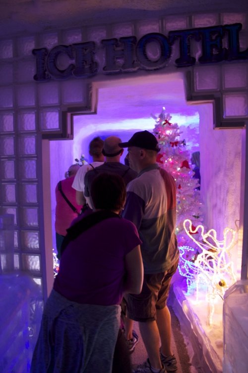 IceHouseHotel.thumb.jpg.319e82a45fdd4b51572a486a0e7d5cc3.jpg