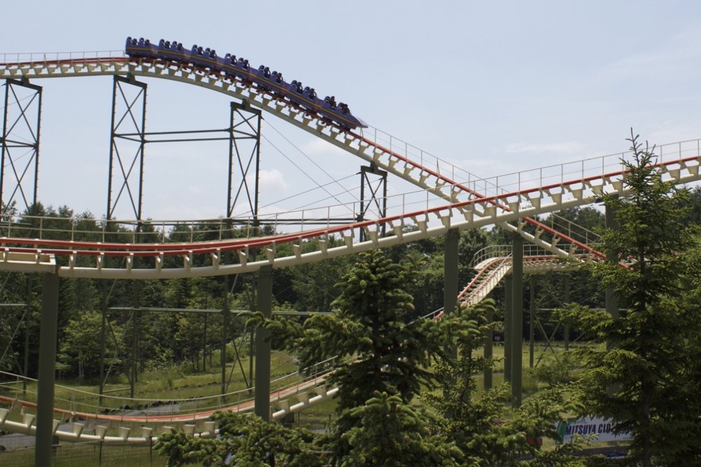 JetCoaster1.thumb.jpg.b4b4e18a2e28f6c000d2e95e9287a53c.jpg