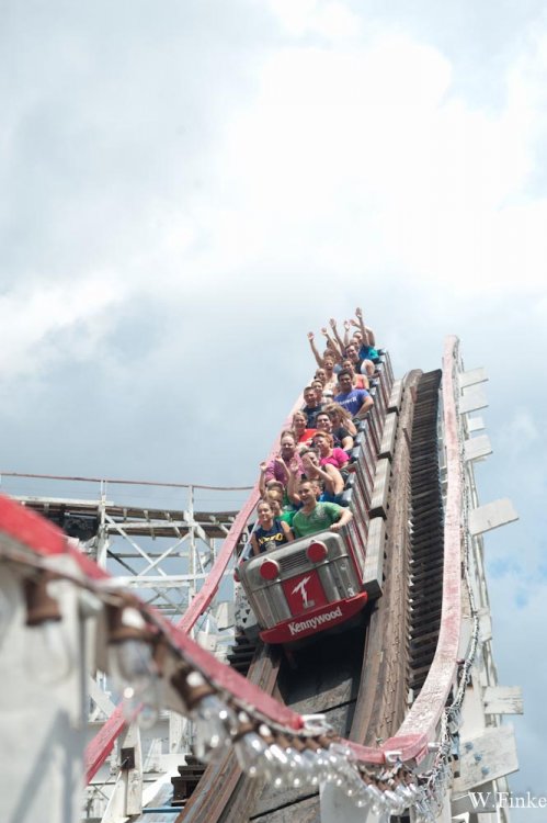 Kennywood-9.thumb.jpg.5b0e236ff94fd070c1b94a014d93e50c.jpg