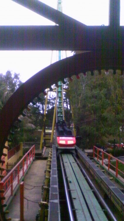 Knotts_54.thumb.JPG.9904334881e648d81b01892ad97ddb16.JPG