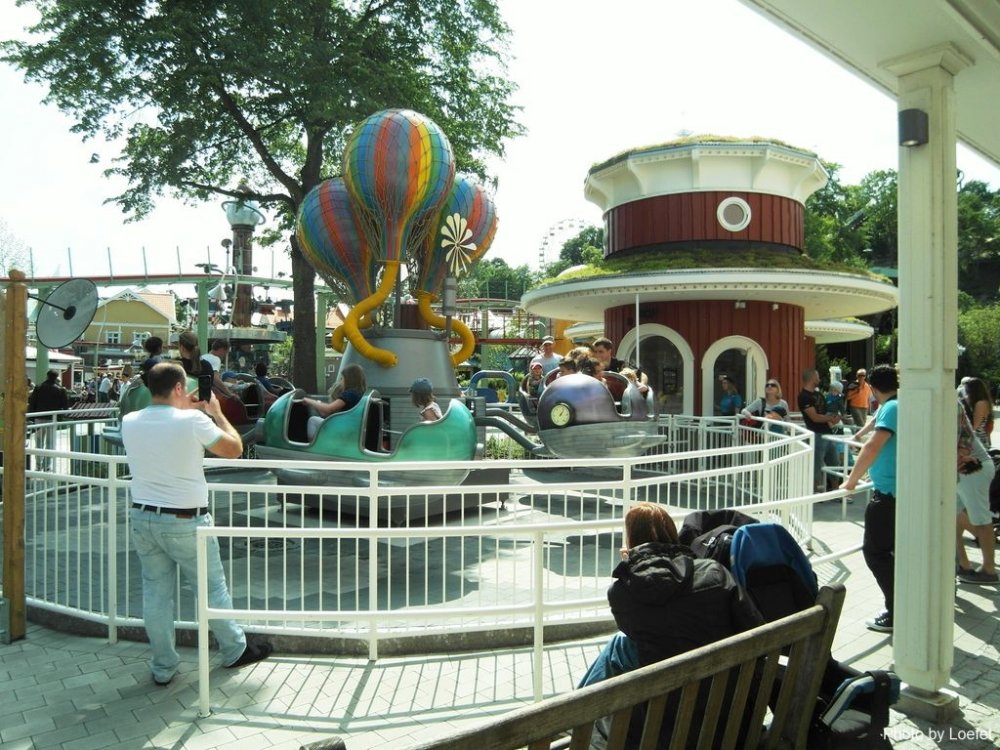 Liseberg_06_12.thumb.JPG.04a5e98133747a0f0060e376d58bf5b9.JPG