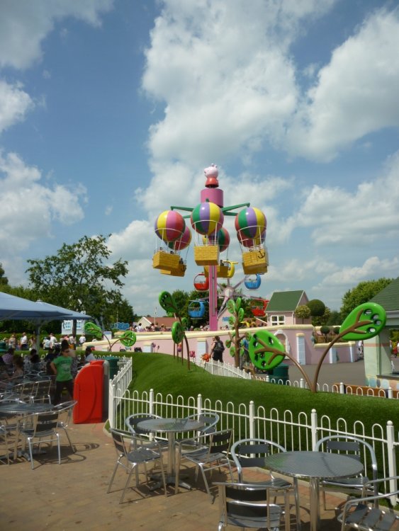 Paultons8.thumb.JPG.9f7621208afc40bf6e70e604c2b1f7b3.JPG