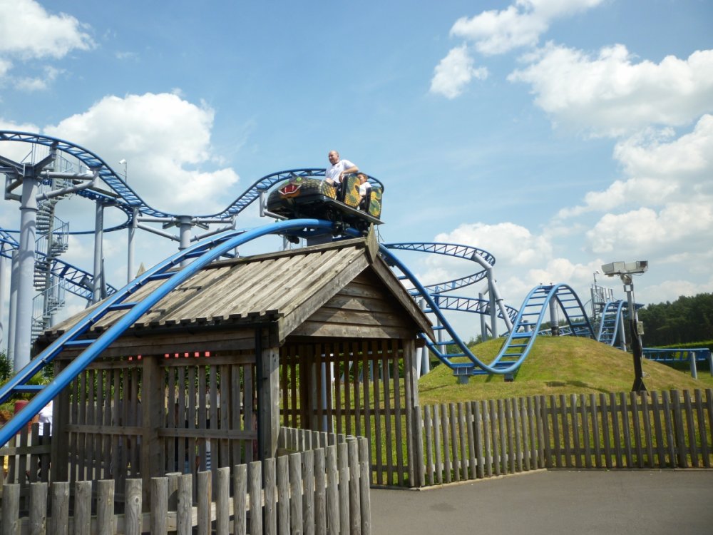 Paultons80.thumb.JPG.1b08995652a44874ab24b62f8fcc3333.JPG