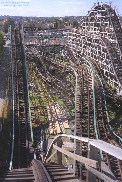 PlaylandCoaster2_872.thumb.jpg.2f079f089cdccbd7a383f86e642b6a6d.jpg