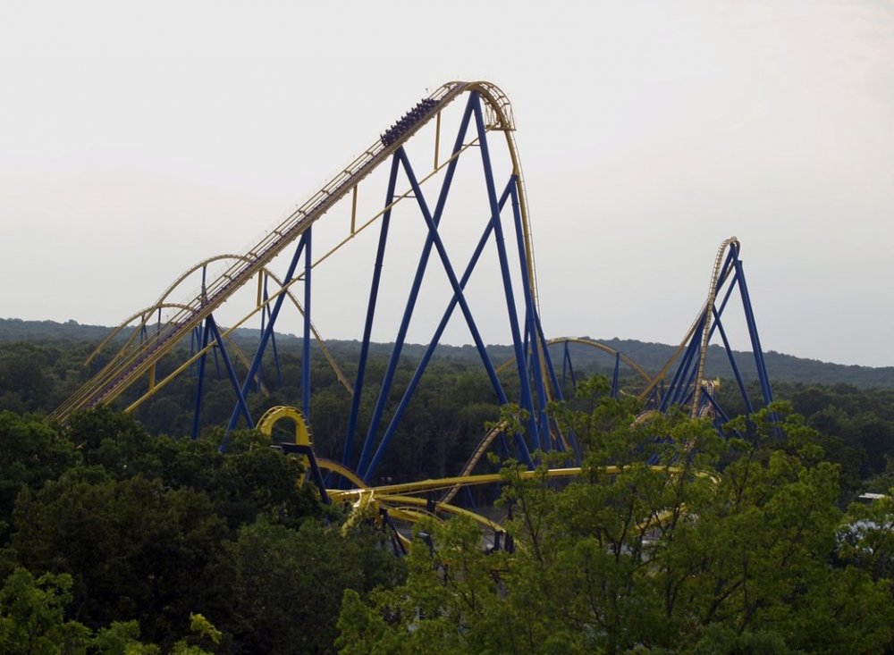 Six_Flags_Great_Adventure_22_by_Dracoart_Stock.thumb.jpg.61e07f6a05b7f6da229c7ffb61acfcb4.jpg