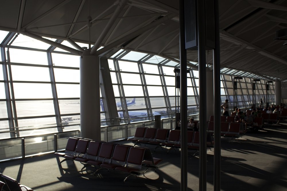 SpalandAirport.thumb.jpg.8be91f6ac6f7a6c995b6336d80a5a191.jpg